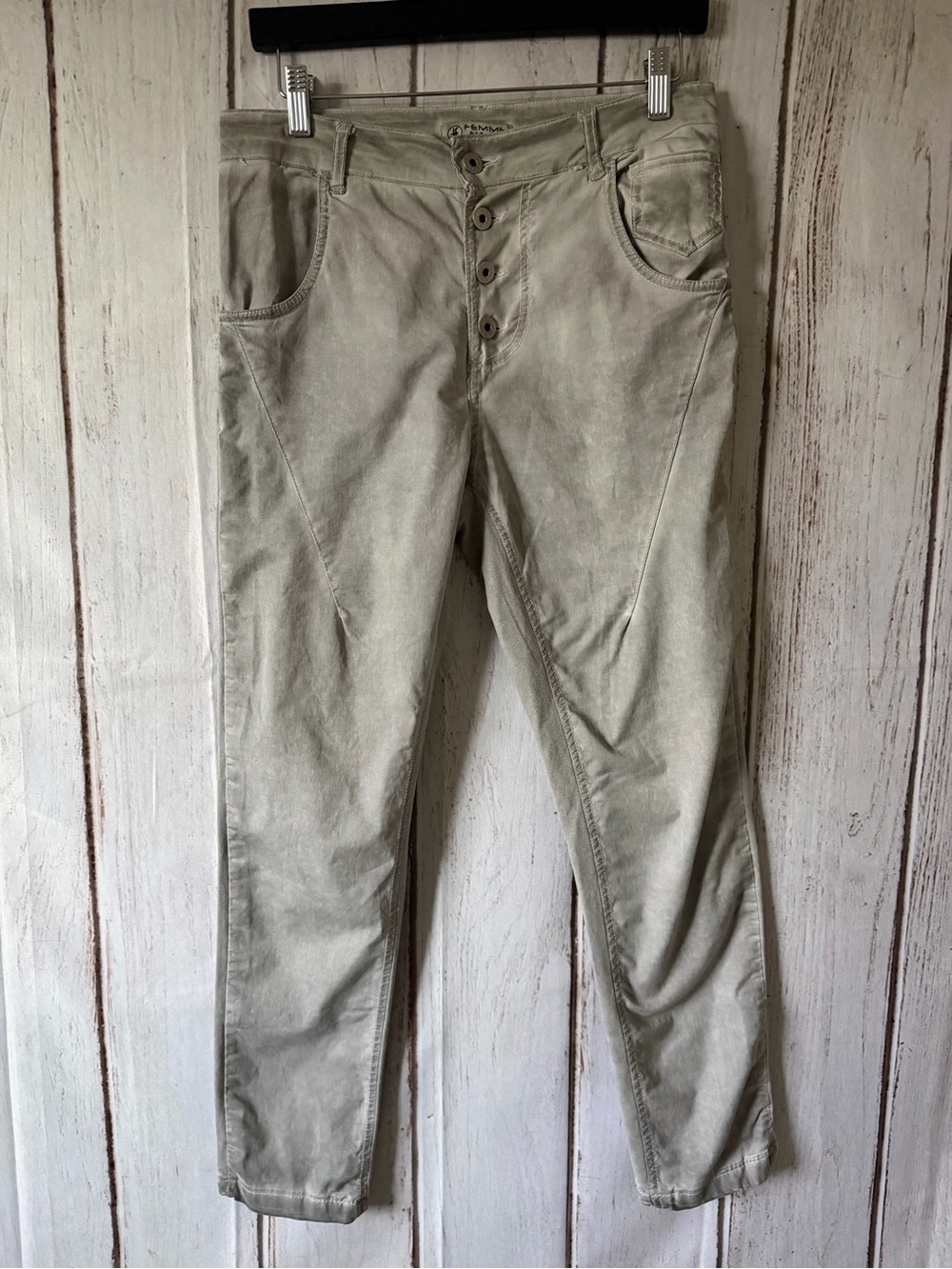 Femme Fatale Button Fly Slim Leg Jeans Gray